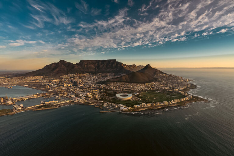 Explore the Iconic Mother City - wanza tours - guided tours in south africa-12